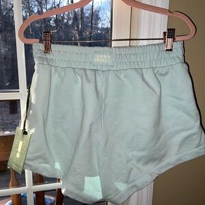 Daily Drills Super Shorts Lake Day Monochrome